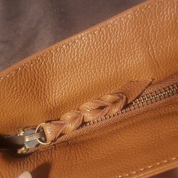 Cowhide fringe leather purse - Picture 9 of 11